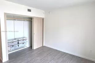 1000 Brickell Plaza, Miami, FL 33131 - Photo 17
