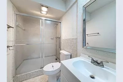 1000 NE 14th Ave #411, Hallandale Beach, FL 33009 - Photo 19