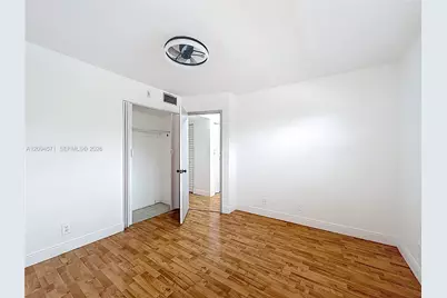 1000 NE 14th Ave #411, Hallandale Beach, FL 33009 - Photo 11