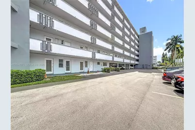 1000 NE 14th Ave #411, Hallandale Beach, FL 33009 - Photo 29