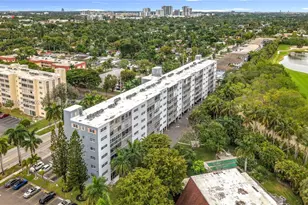 1000 NE 14th Ave, Hallandale Beach, FL 33009 - Photo 31