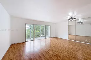 1000 NE 14th Ave, Hallandale Beach, FL 33009 - Photo 3