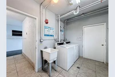1000 NE 14th Ave #411, Hallandale Beach, FL 33009 - Photo 23