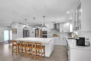 2471 NE 201st St, Miami, FL 33180 - Photo 13