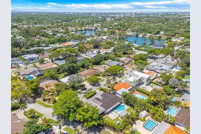 2471 NE 201st St, Miami, FL 33180 - Photo 85