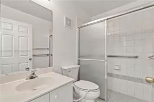 606 NW 208th Way, Pembroke Pines, FL 33029 - Photo 35