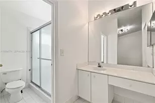 606 NW 208th Way, Pembroke Pines, FL 33029 - Photo 25