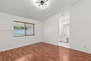 606 NW 208th Way, Pembroke Pines, FL 33029 - Photo 31