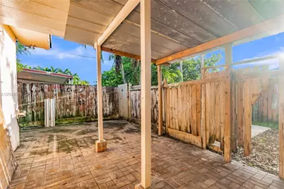 4730 W 8th Ave, Hialeah, FL 33012 - Photo 31