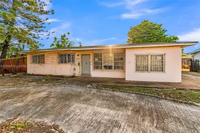 4730 W 8th Ave, Hialeah, FL 33012 - Photo 5