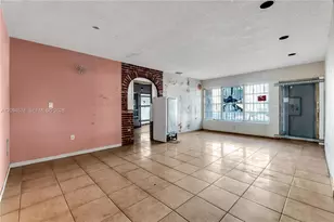 4730 W 8th Ave, Hialeah, FL 33012 - Photo 15