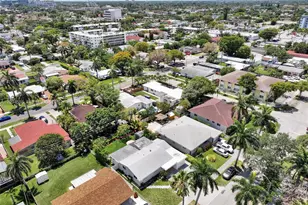 814 NE 4th St, Hallandale Beach, FL 33009 - Photo 47