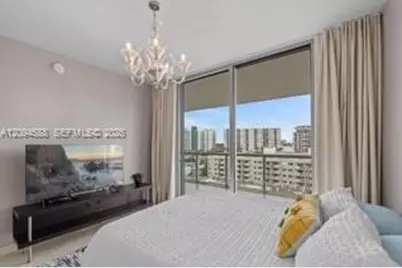 6799 Collins Ave #606, Miami Beach, FL 33141 - Photo 19
