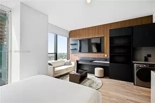 20 NE 11th St, Miami, FL 33132 - Photo 15
