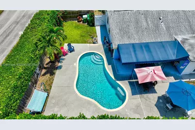 654 Bunting Dr, Delray Beach, FL 33444 - Photo 9