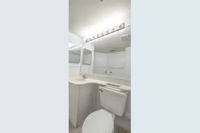 990 Coral Club Dr #990, Coral Springs, FL 33071 - Photo 11