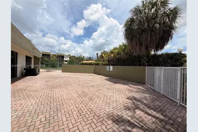 4255 N University Dr #212, Sunrise, FL 33351 - Photo 5