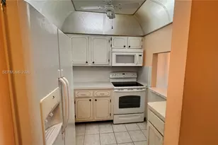 8400 Sunrise Lakes Blvd, Sunrise, FL 33322 - Photo 1