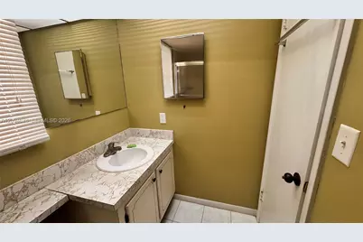 8400 Sunrise Lakes Blvd #306, Sunrise, FL 33322 - Photo 9