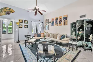 7701 Center Bay Dr, North Bay Village, FL 33141 - Photo 9