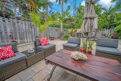 7701 Center Bay Dr, North Bay Village, FL 33141 - Photo 61