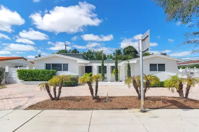 20330 Highland Lakes Blvd, Miami, FL 33179 - Photo 1