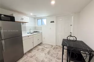 12435 SW 42nd St, Miami, FL 33175 - Photo 3