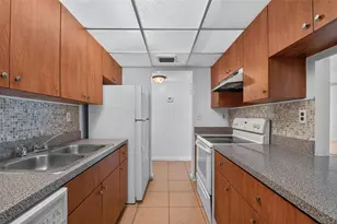 1880 N Congress Ave, West Palm Beach, FL 33401 - Photo 3