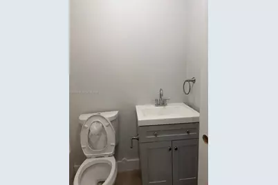 576 NE 63rd St #3, Miami, FL 33138 - Photo 5