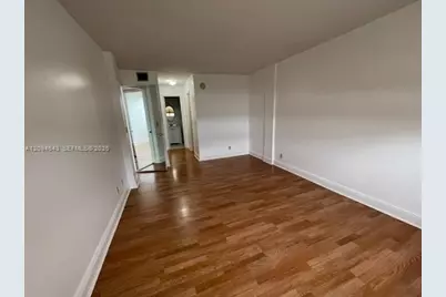 470 Executive Center Dr #2E, West Palm Beach, FL 33401 - Photo 7