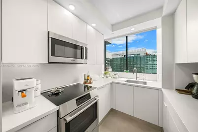 1330 West Ave #1506, Miami Beach, FL 33139 - Photo 7