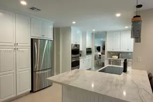 7521 SW 175th St, Palmetto Bay, FL 33157 - Photo 9