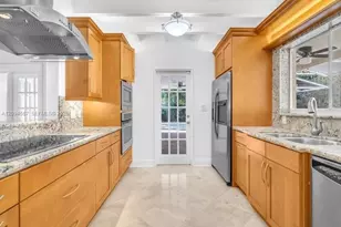 1232 NE 88th St, Miami, FL 33138 - Photo 5
