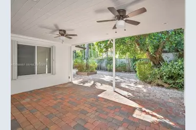 1232 NE 88th St, Miami, FL 33138 - Photo 13