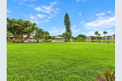 9440 Poinciana Pl #106, Davie, FL 33324 - Photo 21