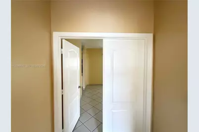 7540 W 20th Ave #201, Hialeah, FL 33016 - Photo 11