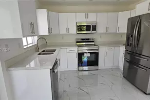 231 & 233 NW 3rd Ave, Florida City, FL 33034 - Photo 3