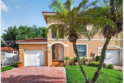 16107 NW 24th St, Pembroke Pines, FL 33028 - Photo 1