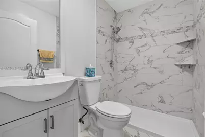 16107 NW 24th St, Pembroke Pines, FL 33028 - Photo 17
