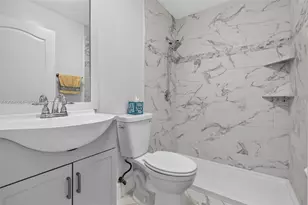 16107 NW 24th St, Pembroke Pines, FL 33028 - Photo 17