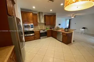 1122 Hickory Way, Weston, FL 33327 - Photo 5