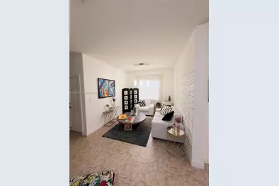 9947 NW 10th Ter, Miami, FL 33172 - Photo 17