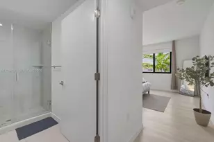 2201 Polk St, Hollywood, FL 33020 - Photo 3