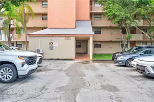 10253 NW 9th St Circle, Miami, FL 33172 - Photo 29