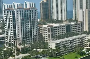 500 Bayview Dr, Sunny Isles Beach, FL 33160 - Photo 23