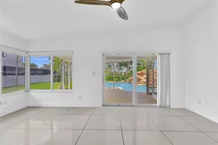 616 NE 195th St, Miami, FL 33179 - Photo 49