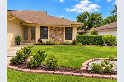 6621 NW 4th Ct, Plantation, FL 33317 - Photo 3
