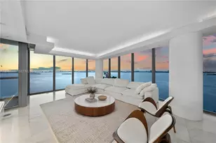 601 NE 36th St, Miami, FL 33137 - Photo 1