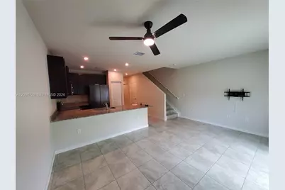 1085 NW 4th Ter, Florida City, FL 33034 - Photo 9
