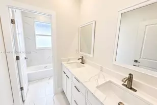 2518 SE 26th Ter, Homestead, FL 33035 - Photo 15